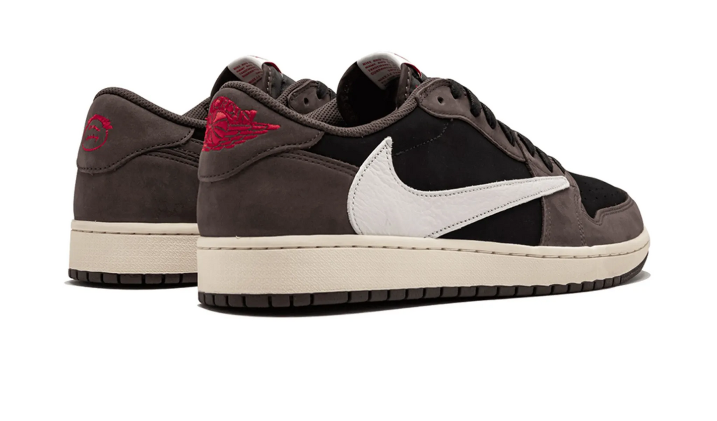 JORDAN 1 LOW TRAVIS SCOTT MOCHA