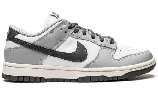 NIKE DUNK LOW LIGHT SMOKE GREY