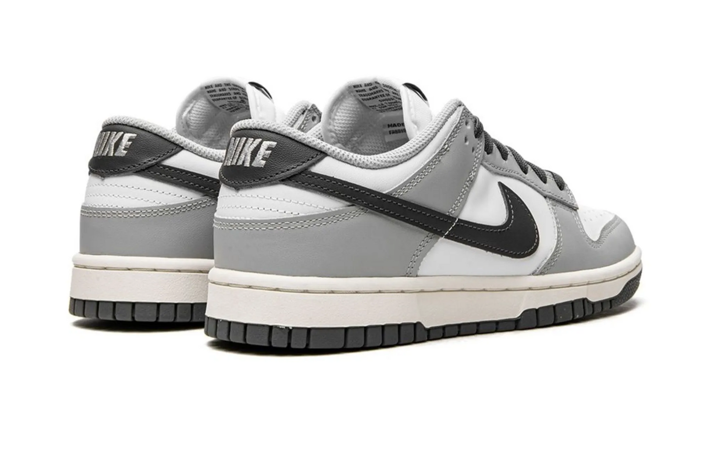 NIKE DUNK LOW LIGHT SMOKE GREY