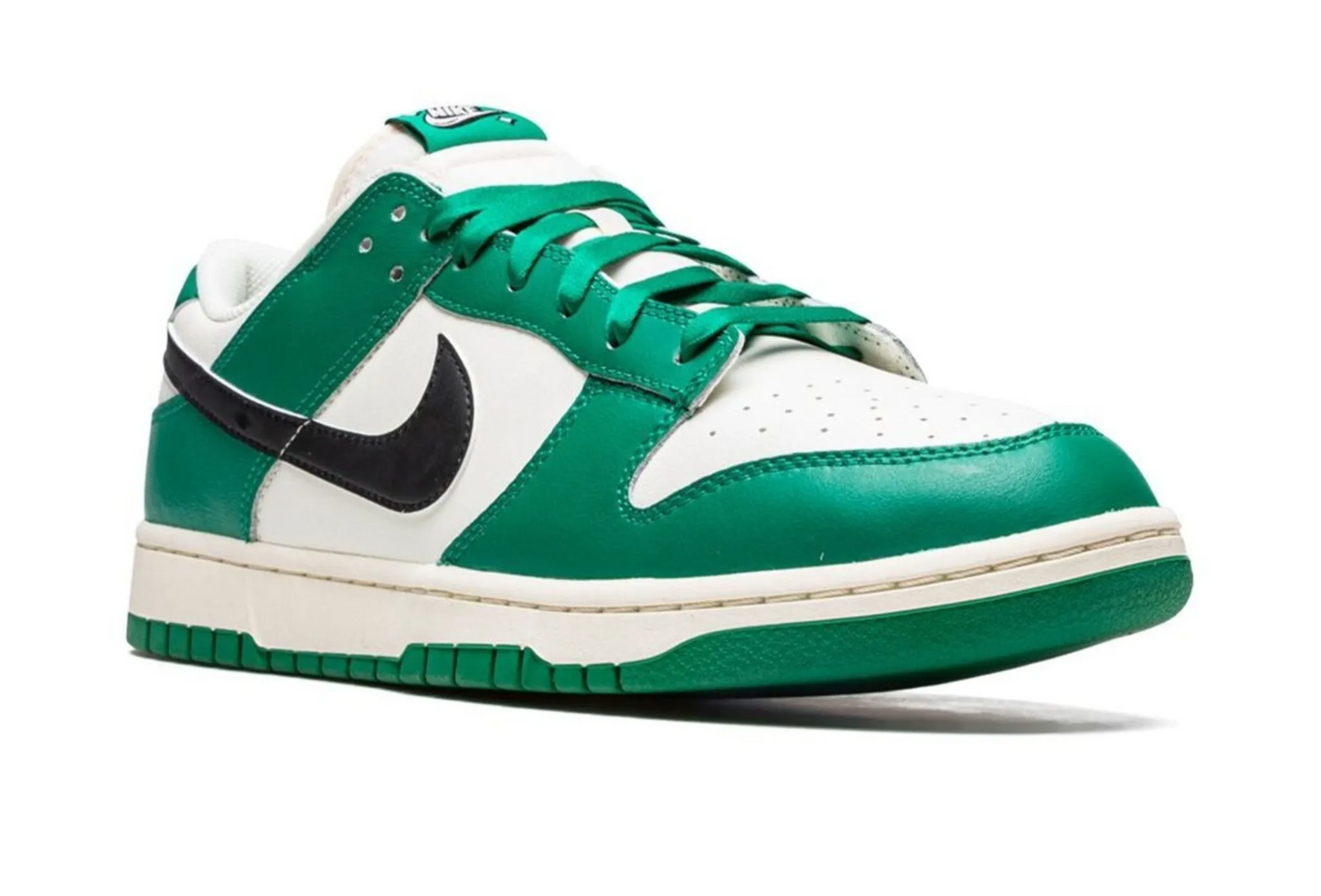 NIKE DUNK LOW RETRO SE GREEN